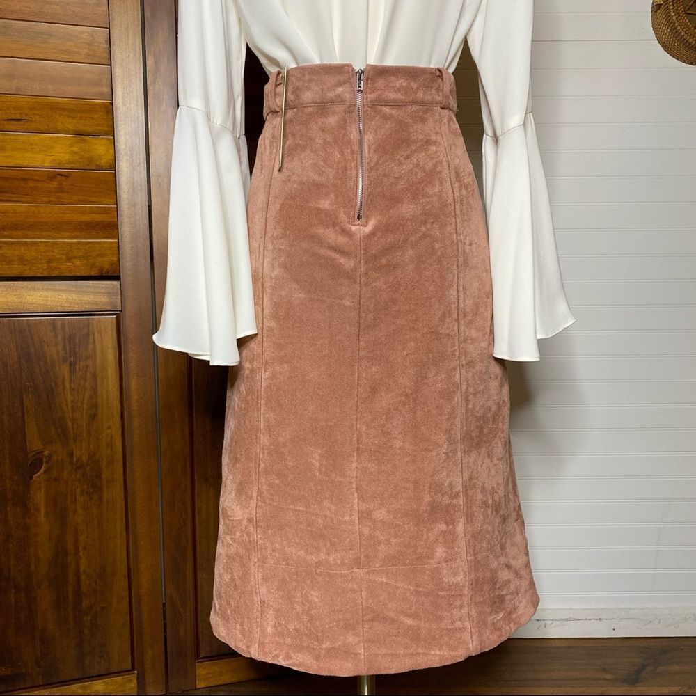 Gianni Bini Baked Pink Suede Lace Up Skirt NWT Size XSmall - Picture 8 of 9